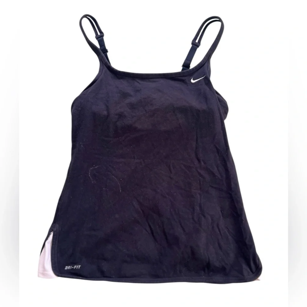 Nike dry fit tennis top